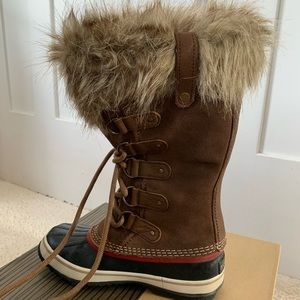 Sorel Joan of Artic. Brand New